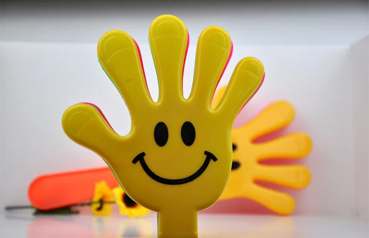 28cm-Large-Hand-Clap-Is-Small-Toy-Plastic-Your-Hands-Cheering-Stick-3-Years-Old.jpg