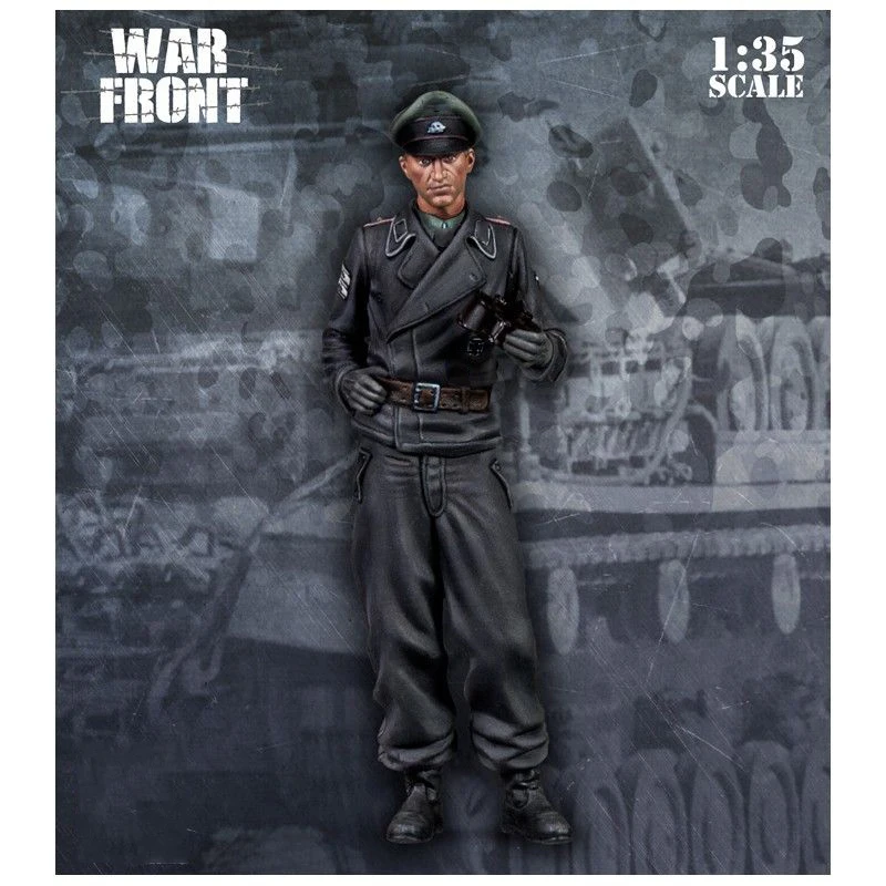 

1/35 Scale Unpainted Resin figure tank Officer