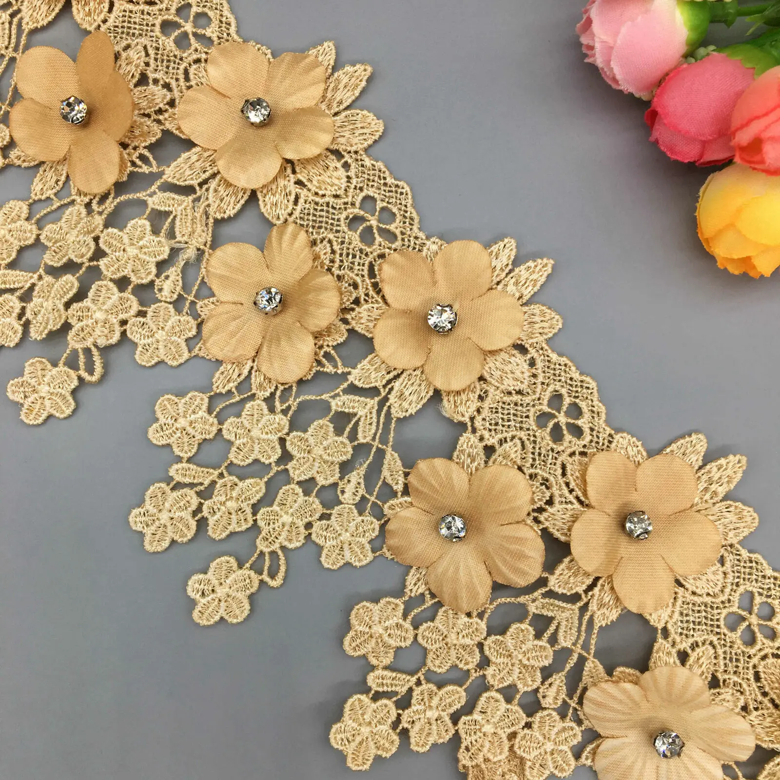

1 Yard Gold 9cm Pearl 3D Flower Tassel Lace Edge Trim Ribbon Fabric Embroidered Applique Sewing Craft Wedding Dress Clothes