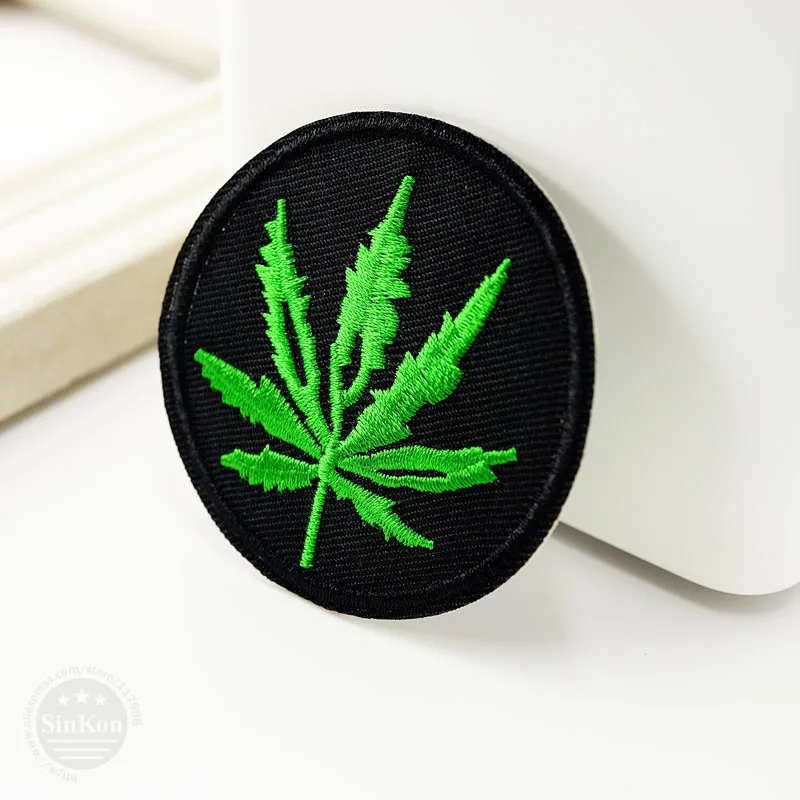 

Leaves Size:6.0X6.0cm DIY Cloth Patch Badge Embroidered Cute Badges Hippie Iron On Kids Cartoon Patches For Clothes Stickers