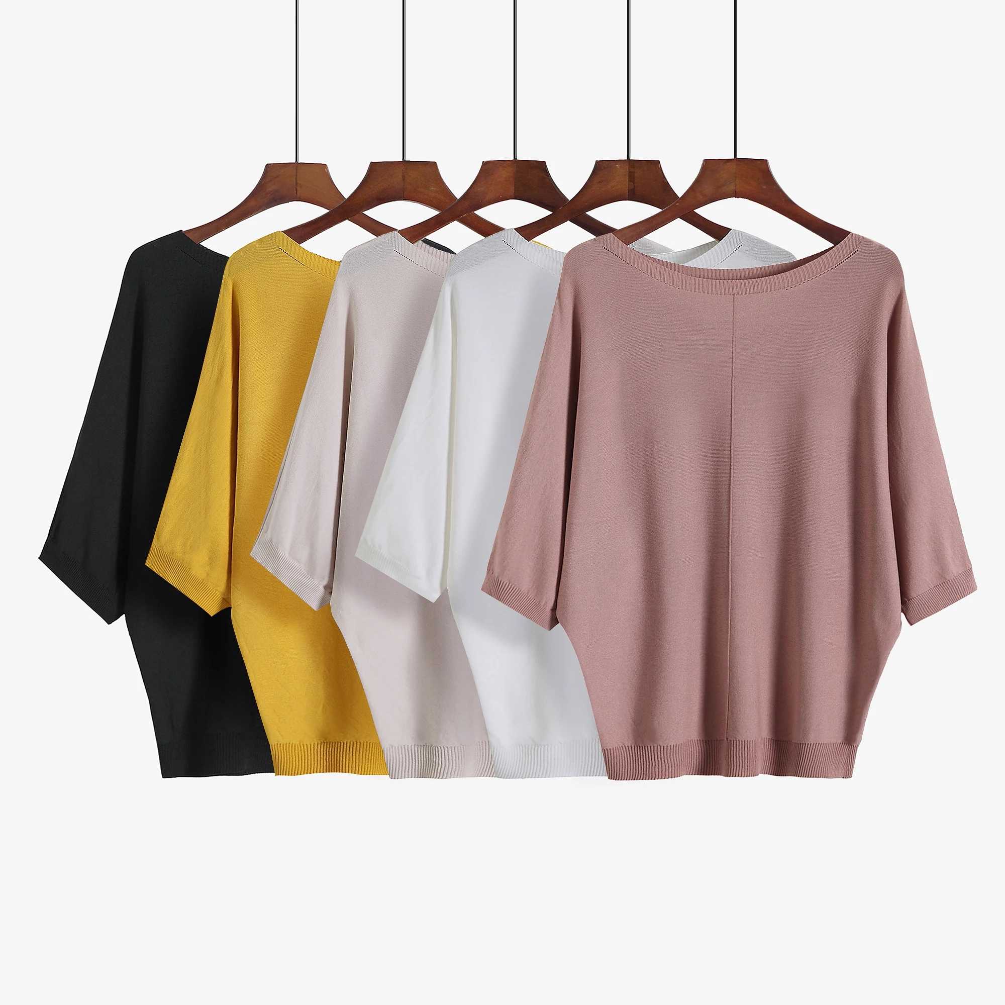 

New short-sleeved bat shirt, ice silk knitted sweater, Korean version loose jacket with thin collar in summer of 2019