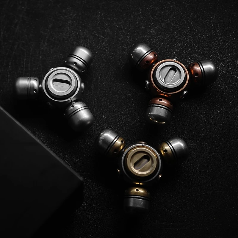

New Fingertip Top Old Blacksmith Decompression Toy Time and Space Totem Wooden Cherry Tide TOTEM Muyi
