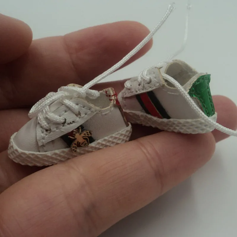 shoes for momoko