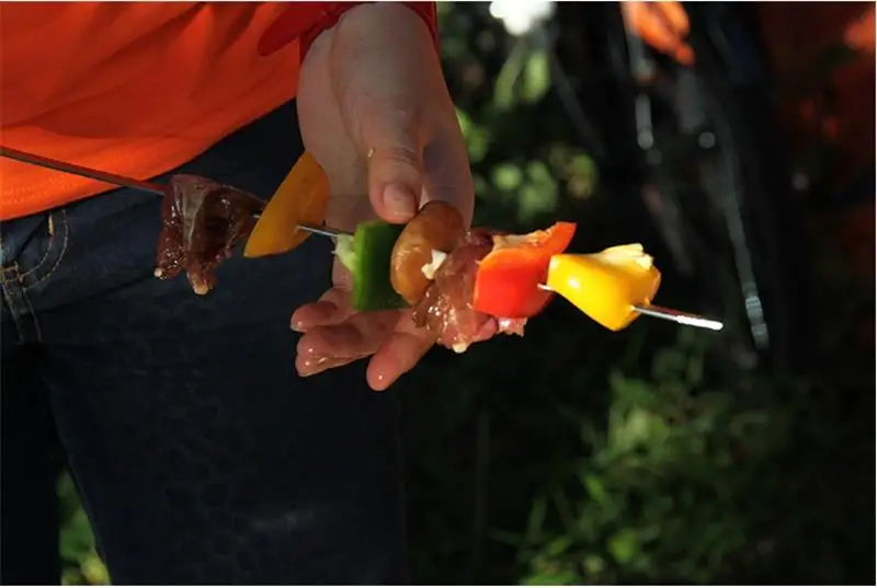 Wood BBq skewers  (3)