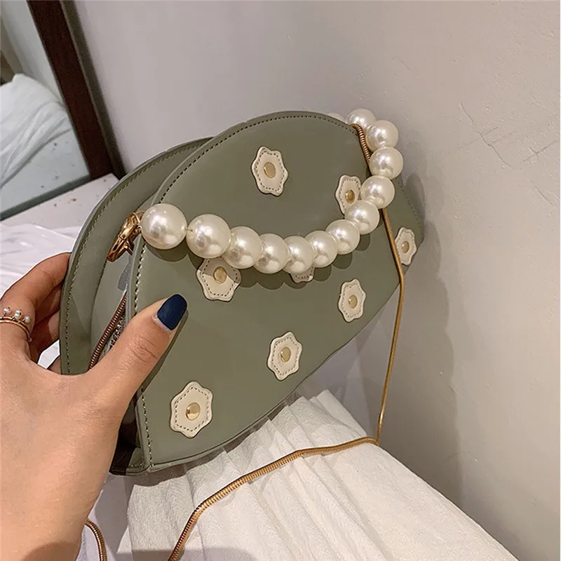 41 - QQQ90521089_1147125981926151868