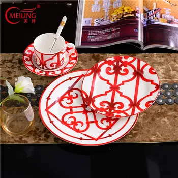 

Europe Red Porcelain Plates Ceramic Coffee Cup With Saucer Dinner Serving Dishes Kitchen Decor Luxury Housewarming Wedding Gifts