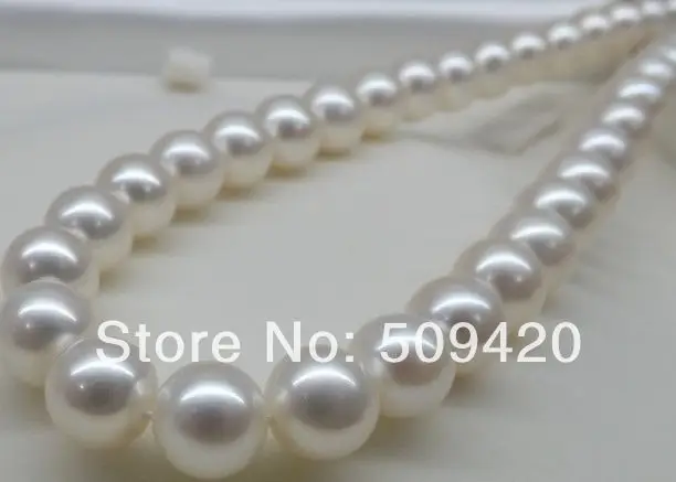 

Free ShippingGENUINE HUGE AAA 18" 11-12MM ROUND SOUTH SEA WHITE PEARL NECKLACE