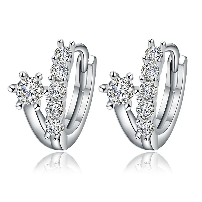 

Exquisite Creative Crystal Stud Earrings for Women Fashion Simple Wedding Charm Earrings Modern Party Jewelry Best Gift Aretes