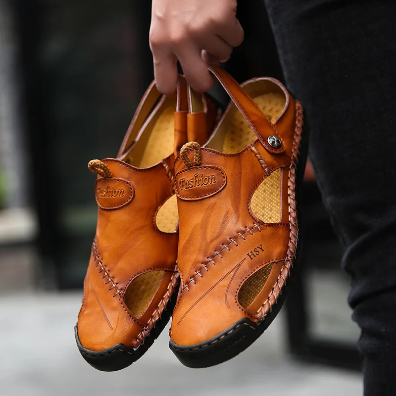 

Hot Sale Summer Leather Sandals Men Outdoor Beach Sandals Comfortable Mens Breathable Rubber Flip Flops Shoes 2019 Large Sizes