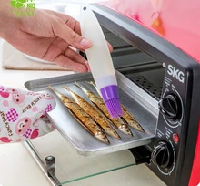 

Creative Kitchen Ware BBQ Brush Egg Butter Brushes Silicone Rubber Squeeze Brush Bread Butter Brush Multicolor HC80003