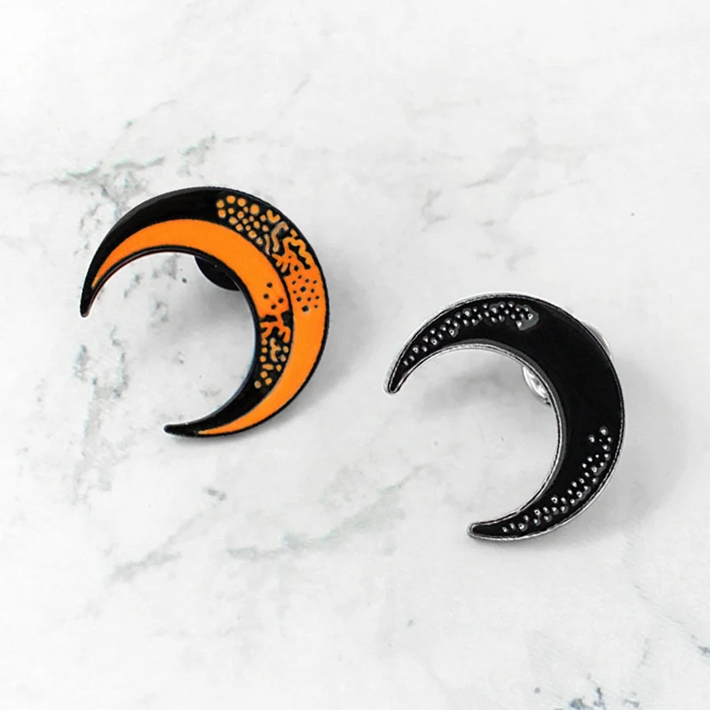 

Stylish Crescent Moon Gift Enamel Fashion Jewelry Brooch Moon White Side Black Brooch Eyes Old Man Enamel Pin Set Friends Gift