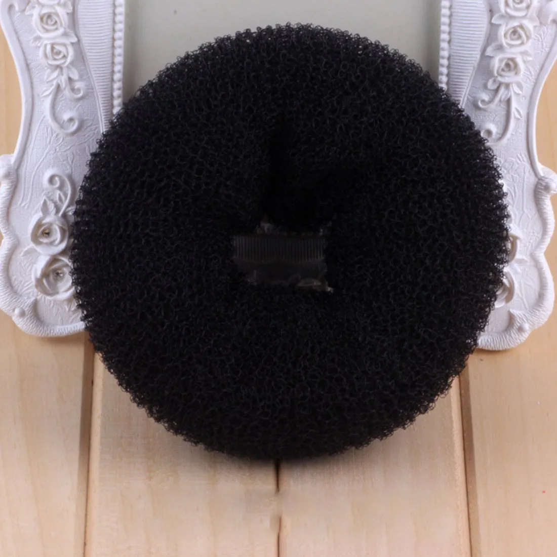 

High Quality Maiden Donut Bun Maker Girl Women Round Sponge Hair Curler Curling Iron Hairstyle Styling Tools