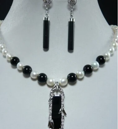 

hot sell 7-8MM White Akoya Pearl +Black Agate Pendant Necklace Earring Set