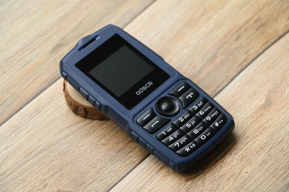 Разблокировка небольшой мини прочный мобильный телефон ударопрочный Whatsapp GPRS без камеры Dual Sim Русский брелок-фонарик Bluetooth низкая цена