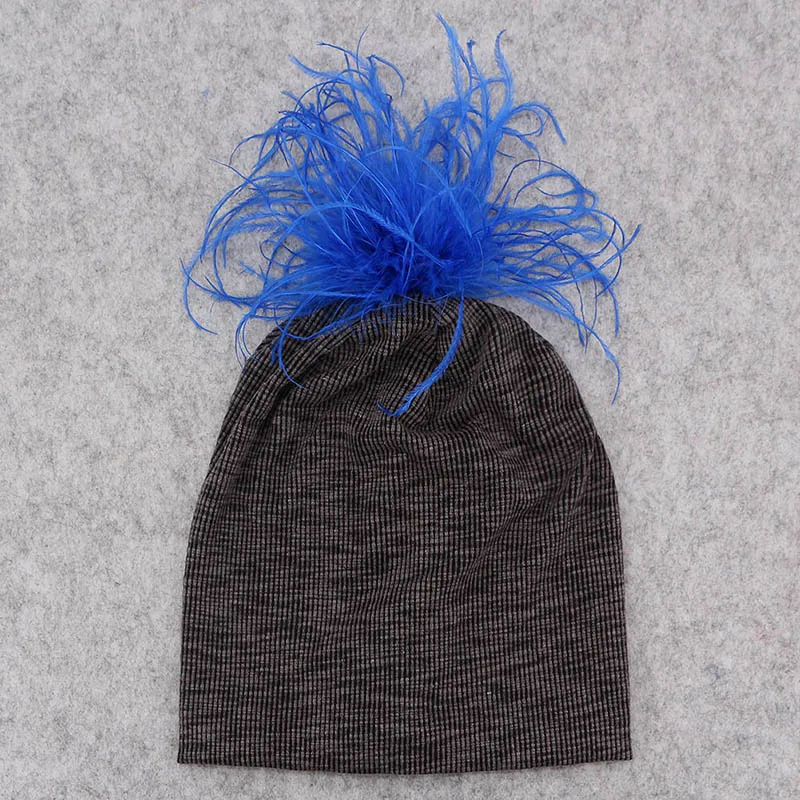 GZHILOVINGL/Новинка года; стильная зимняя теплая Шапка-бини в рубчик для женщин; настоящий Страус для девочек; меховая шапка с помпонами - Цвет: Gray 2