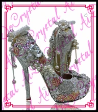 Aidocrystal Party wear rhinestone pearl decoration sexy white bridal women wedding shoes