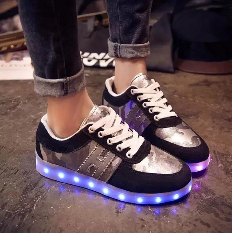 shoes light colour