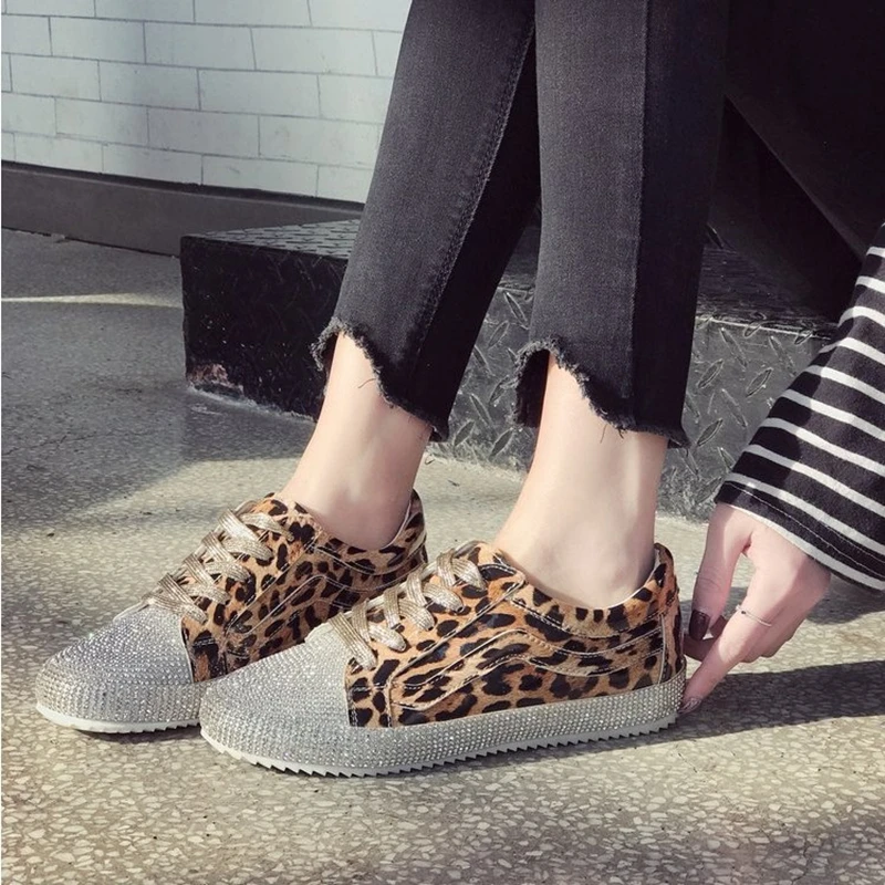 comfortable flats with cushion