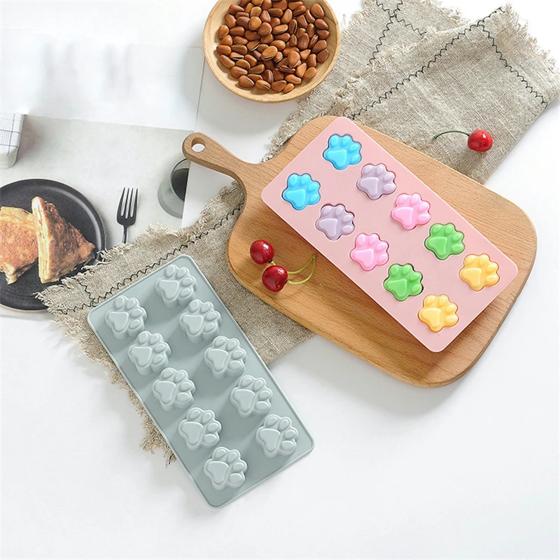 

Chocolate Mold Non-stick Cartoon 3D Shape Ice Molds Demolding Handmade Soap Molds Bakeware Baking Tools