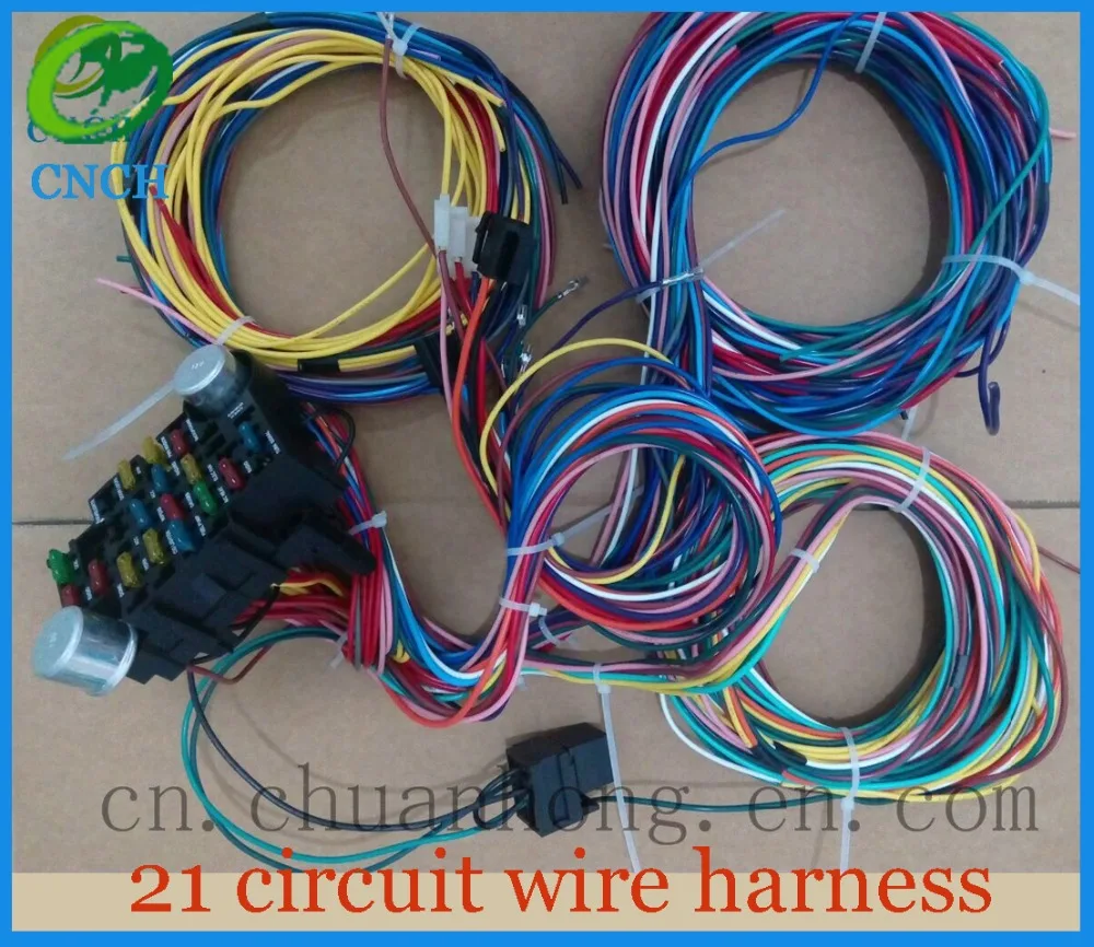 21 Circuit 17 Fuses EZ Wiring Harness Hot Rod Universial Wires-in