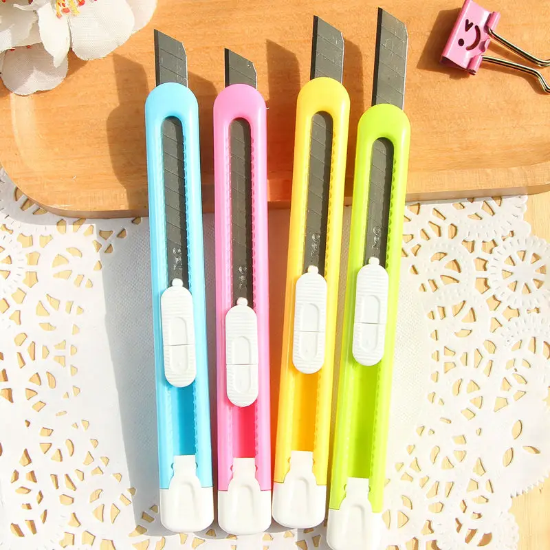 Cute Candy Utility Knife Paper Cutter Cutting Paper Notebook DIY Accessories Office Stationery School Supply a