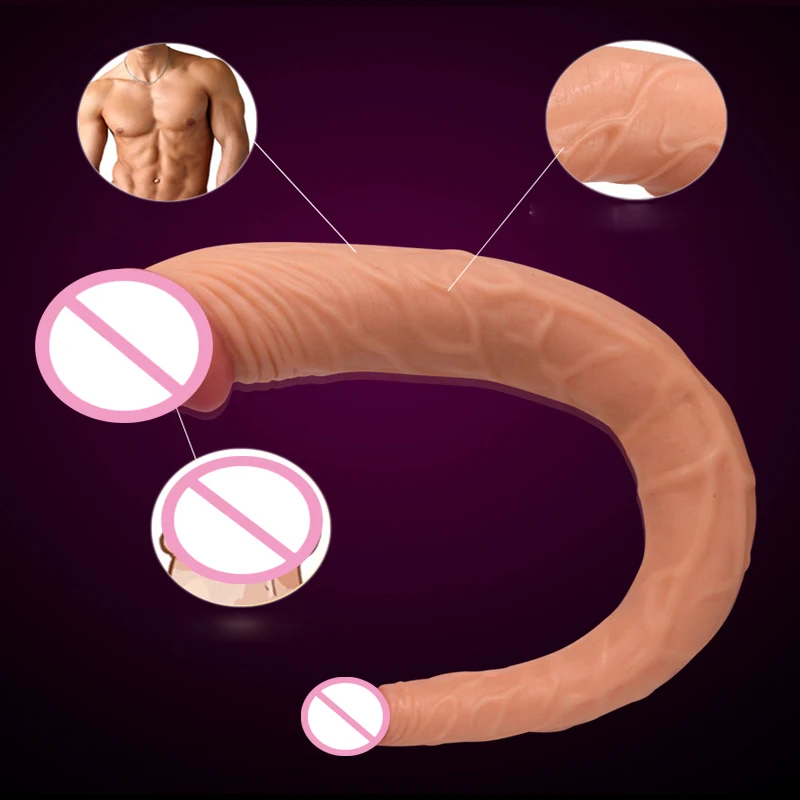 Λεσβιακό σεξ με διπλό dildo
