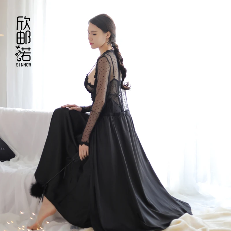 

2018 new Lace Dress New Palace Exquisite Beauty Sexy Nightdress Long Lace Nightgown Women Sling dress + Robe 2 Pieces Set