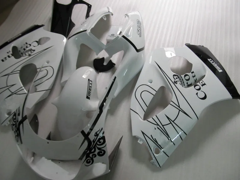 1999 gsxr 750 fairings