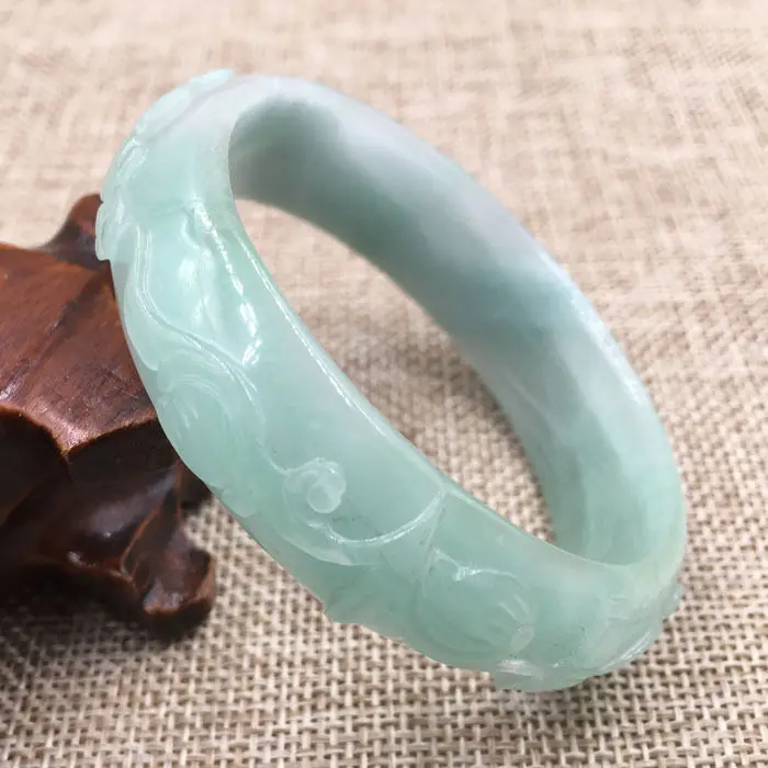 

A-5789 Vintage Chinese Hand-carved Green Jadeite Jade Gems Bracelet Bangle 56mm
