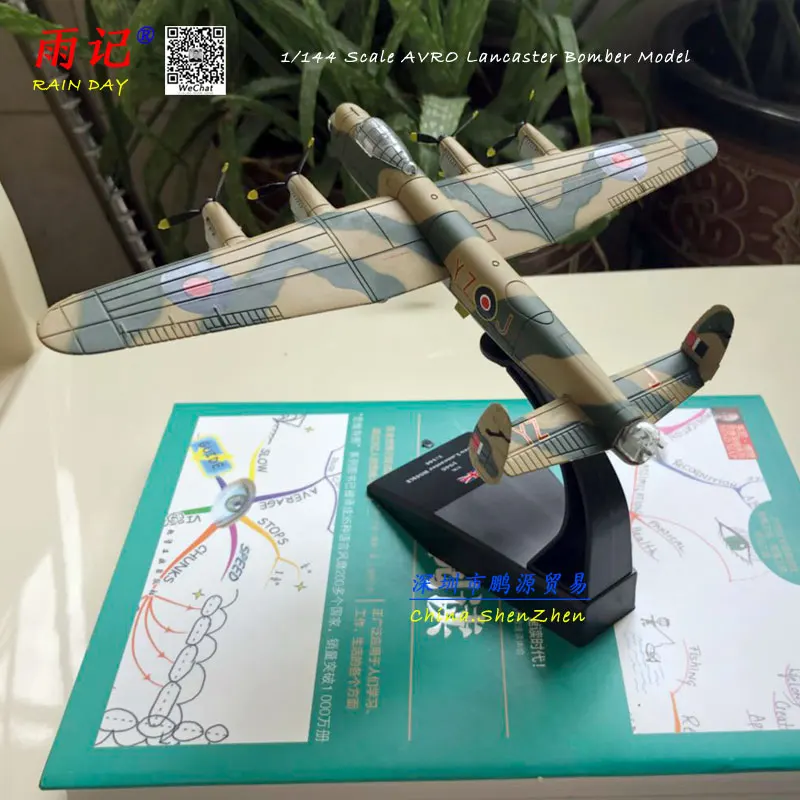 AMER 1/144 Military Model Toys AVRO Lancaster Bomber Fighter Diecast Metal Plane Model Toy for Collection/Gift/Decoration