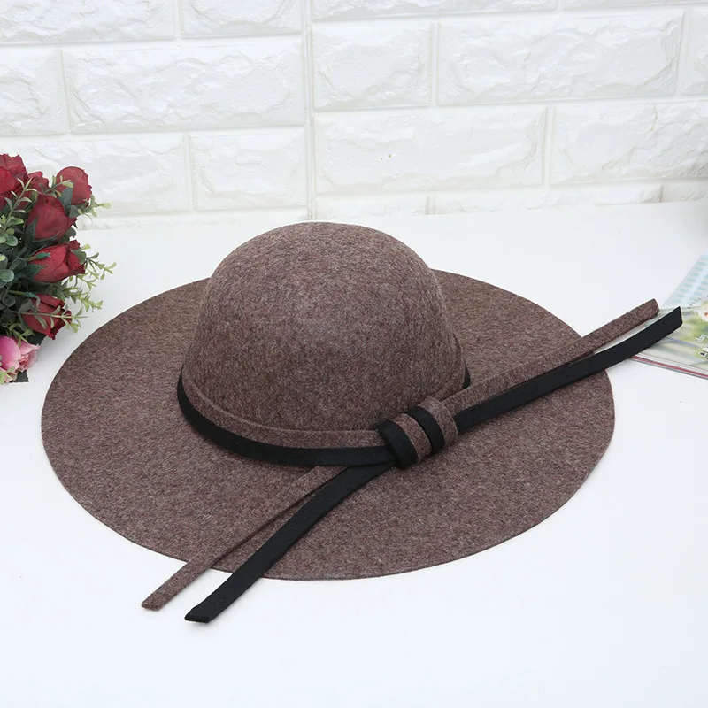 Осень-зима широкими полями, шерсть фетровая шляпа для Для женщин Винтаж дамы шляпа фетровая шляпа-котелок Hat Дерби купол для женщин - Цвет: Coffee