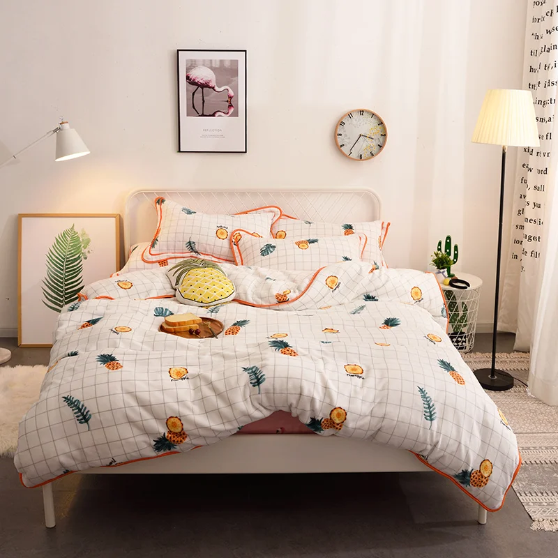 

Winter Flannel Crystal Velvet pineapple fruit print bedding sets cartoon plaid white duvet cover pink flat sheet girl bedclothes