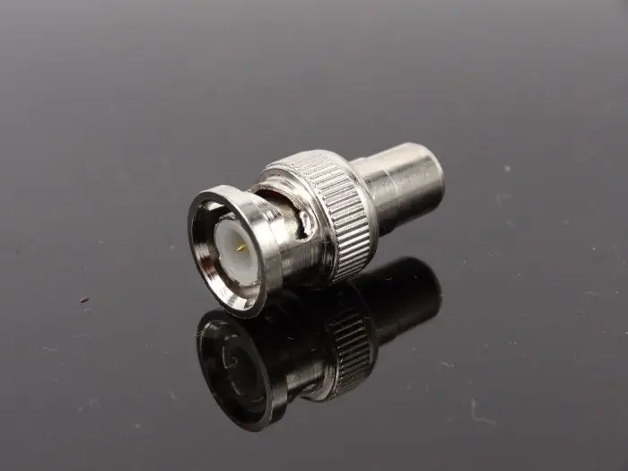 

2pcs Q9 BNC Male To RCA Female Terminal Adapter BNC To AV Connector High Quality Security Monitoring Audio and Video Monitoring