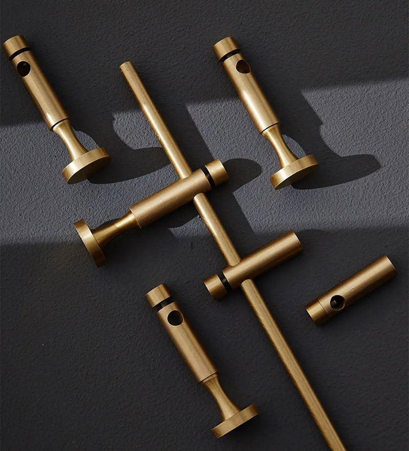 brass hook 104