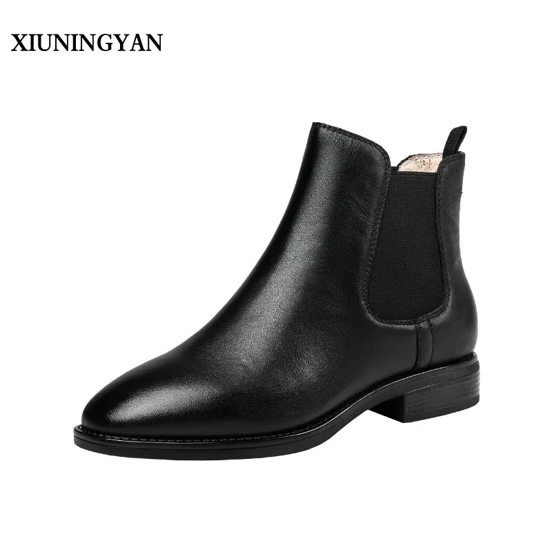 

XIUNINGYAN Women Shoes Chelsea Boots Winter Warm Martin Boots for Female Square Toe Cow Leather Woman Ankle Shoes Short Boots