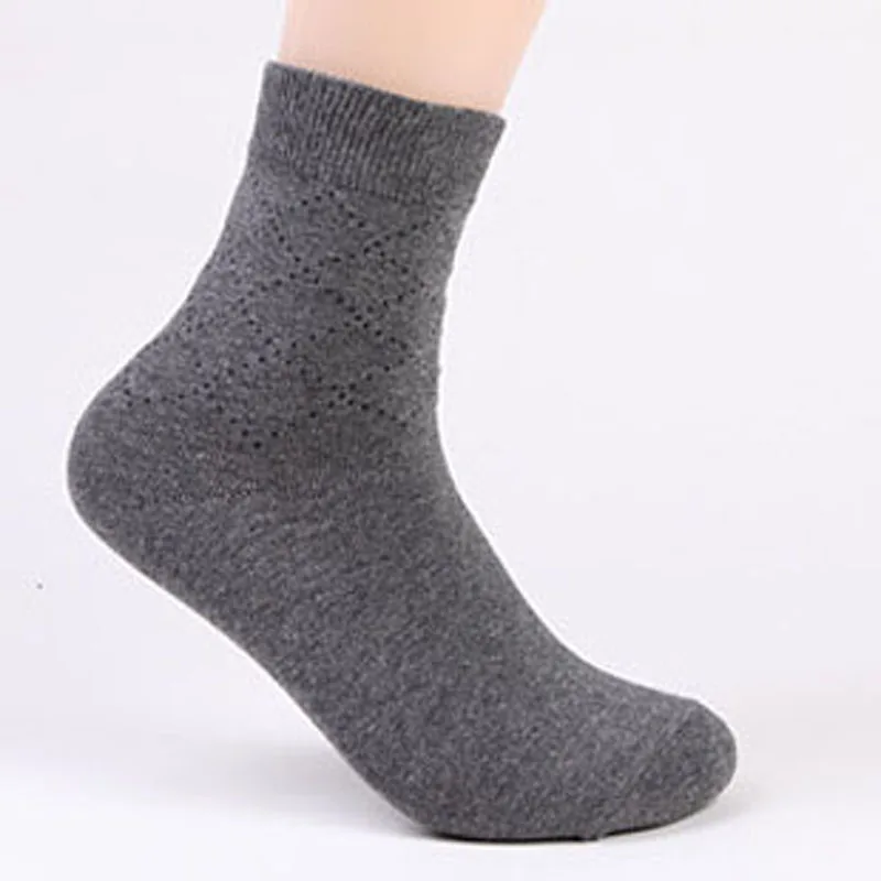 

New Men Cutton Sock Male Spring Summer Light Socks Stripe Soft Short Solid Sock Wholesale Male Socks F0255