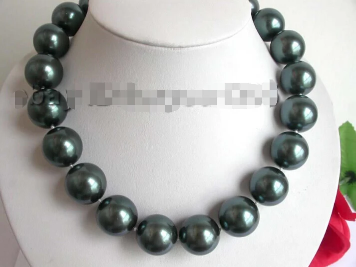 

Natural 20mm Tahiti Black Round Shell Pearl Necklace!