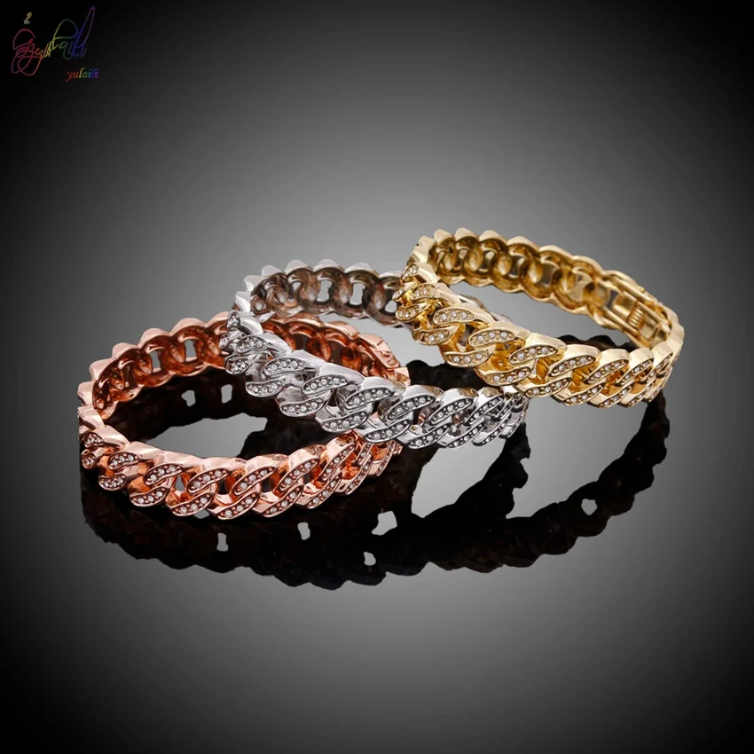

YULAILI 2018 New Arrival Popular High Quality Three Tones Zinc Alloy Ladies Bangles with Zircon