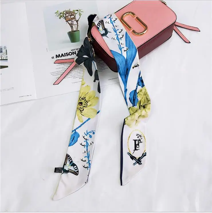 26 букв шарф дизайн принт женский шелковый шарф модный головной платок бренд маленький галстук сумка Тощий Созвездие шарф - Цвет: 17 F