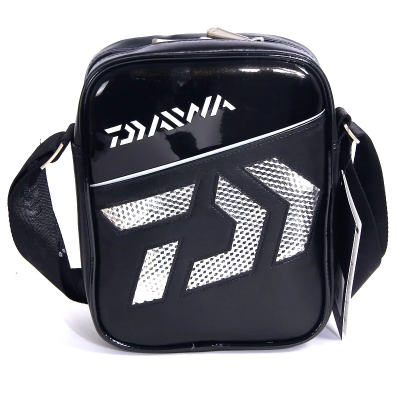 

New Arrival DAIWA Fishing Bag High Quality Outdoor Sport DAWA Fishing Clothing 25X20X7 CM Hiking Fishing Clothes