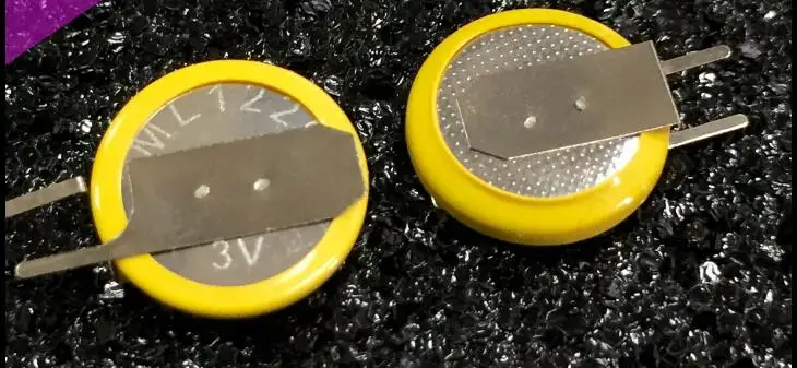 Новые оригинальные перезаряжаемые кнопочные батарейки ml1220 3 в 10 шт. ML1220 с