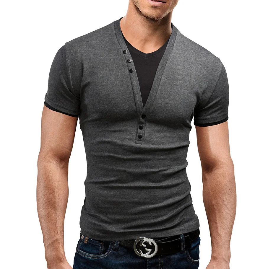 Resultado de imagen para cuello en v hombre