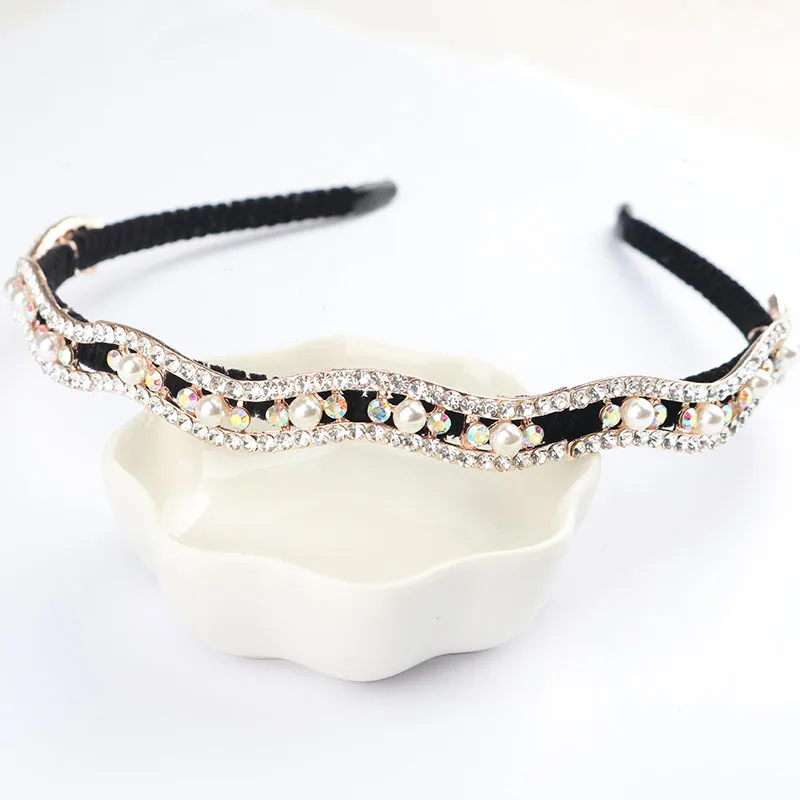 

Korean Fashional Pearl Rhinestone Headband Headwear Simple Jewelry Fascinator Christmas Hair Accessories for Women Girls