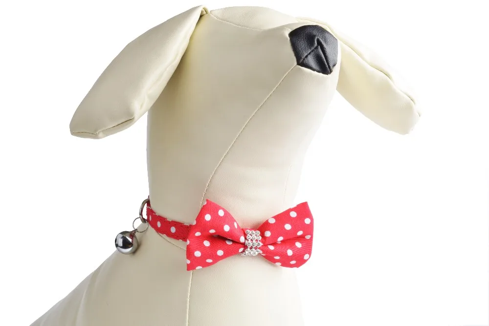 Pet милый в горошек галстук-бабочка отбиваемый Регулируемый Ткань Хлопок ошейник для собак и кошек 4 цвета ассорти