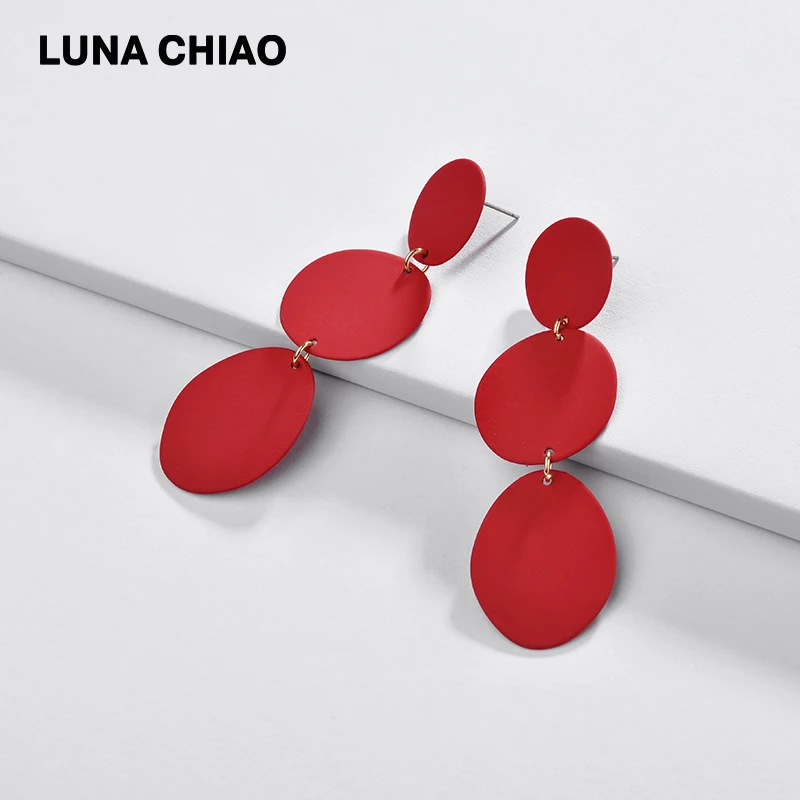 

LUNA CHIAO Matte Color Coating Metal Drop Statement Earrings for Women Irregular Shape Long Dangle Earring