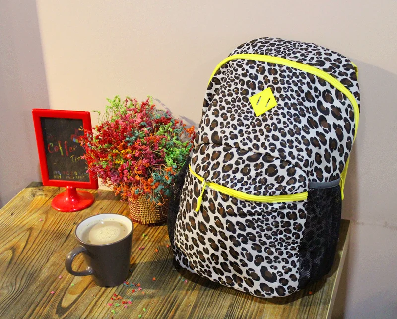 Samstrong ANT 20L Girls Boy School Travel Backpack Sport Bag Female Climbing Bag Small Soft Travel Camping Leopard Student Bag