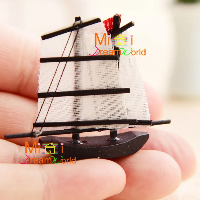 Toy Sailing Boat Sailing ship Living Room 1/12 Dollhouse Miniature