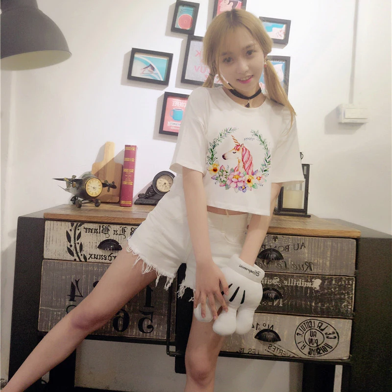 2018-autumn-women-s-wreath-Unicorn-T-shirt-Harajuku-Street-breeze-tees-short-cartoon-style-90 (2)