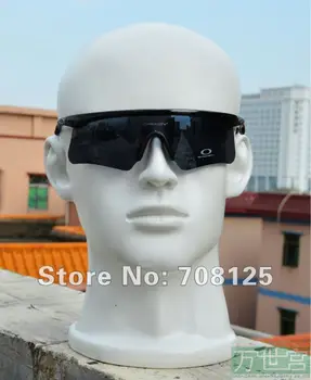 

White Fiberglass Male Mannequin Head For Sunglass & Earphone & Wig