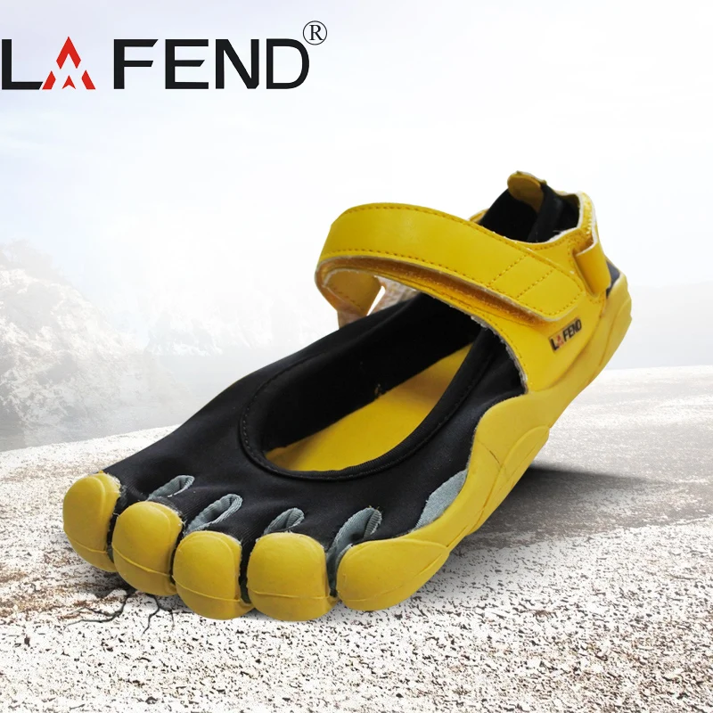 

2019 LAFEND Sale China Brand Design with Five Fingers Outdoor Slip Resistant Breathable Lightweight Mountaineer Shoes for Women